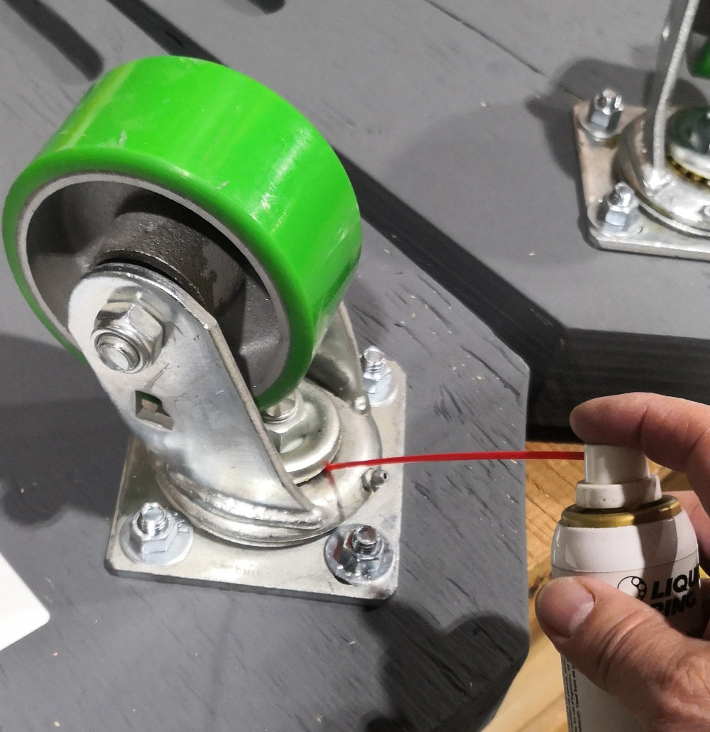 Liquid Bearing Lubricating Penetrant